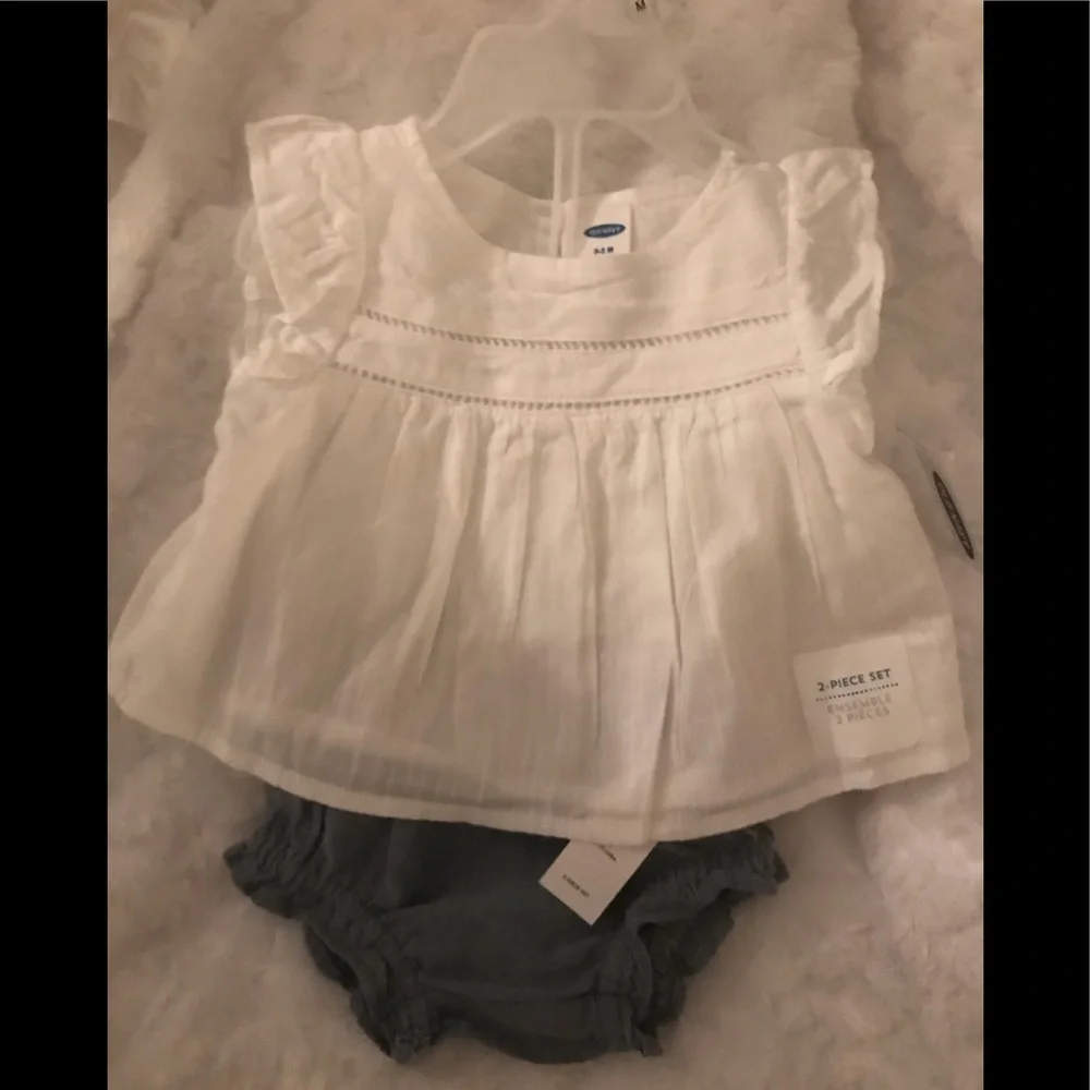Old Navy adorable piece